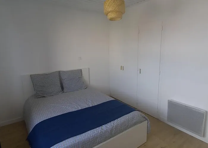 Appt 5 Personnes Des Demoiselles 아파트 생 힐레르 드 리에